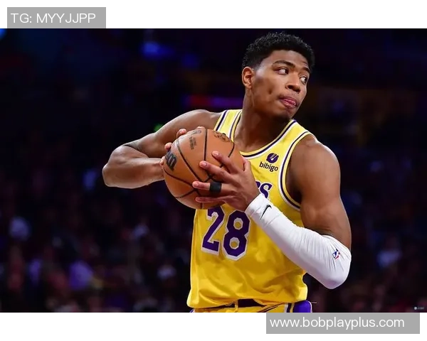 八村塁谈防守文班：强调对抗和紧贴让对手难以发挥